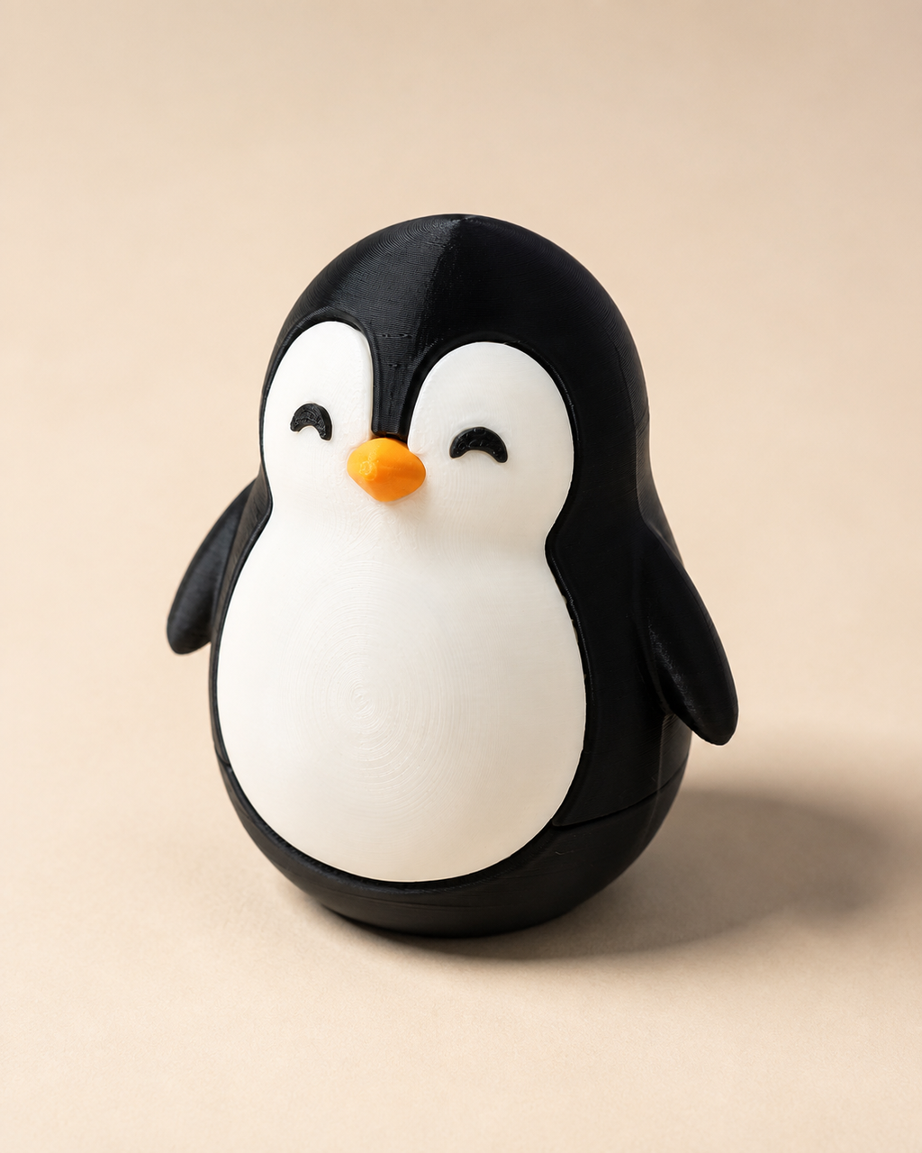 Bobbly Penguin Desk Companion